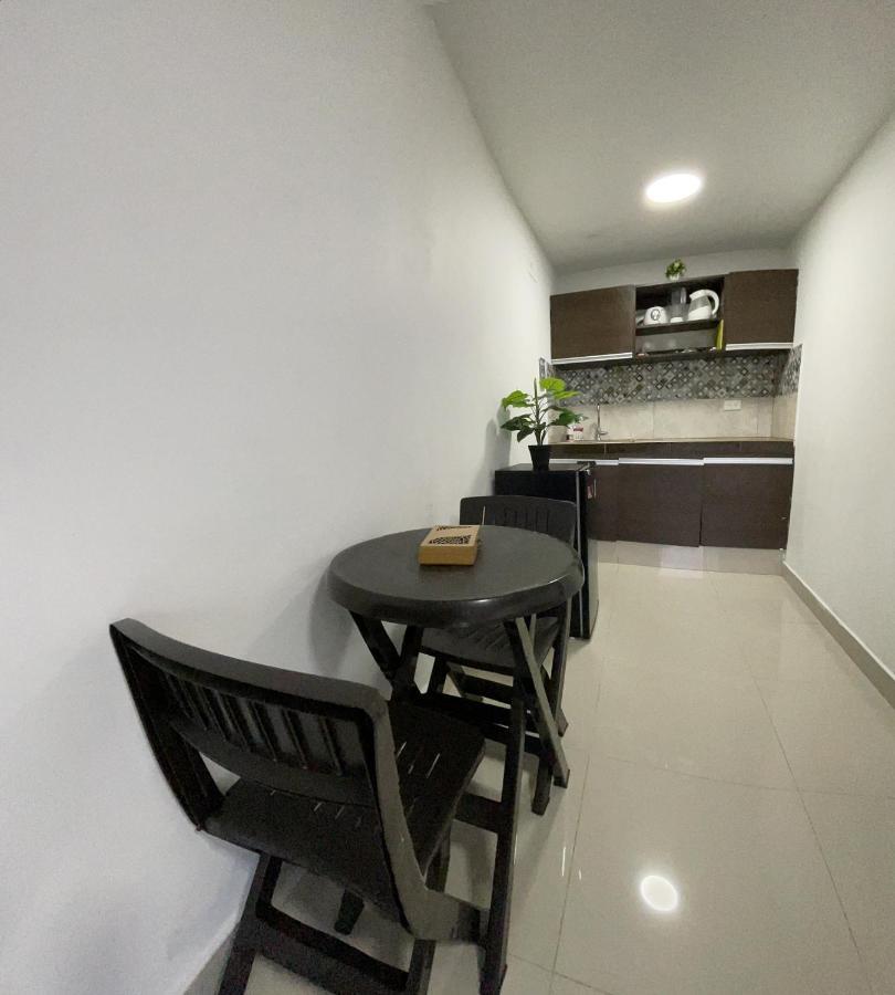 Sea Life Apartamentos En Via Principal Centro Y San Luis San Andrés Extérieur photo
