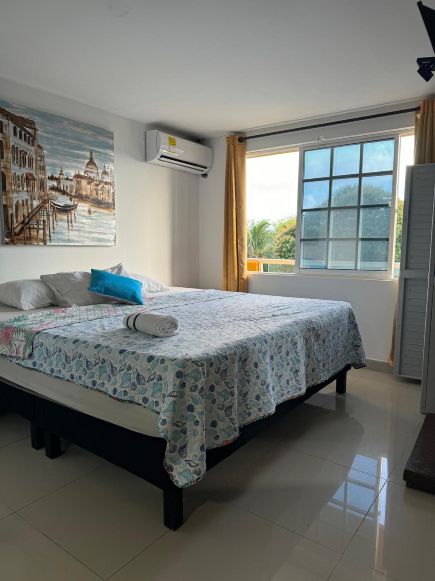 Sea Life Apartamentos En Via Principal Centro Y San Luis San Andrés Extérieur photo
