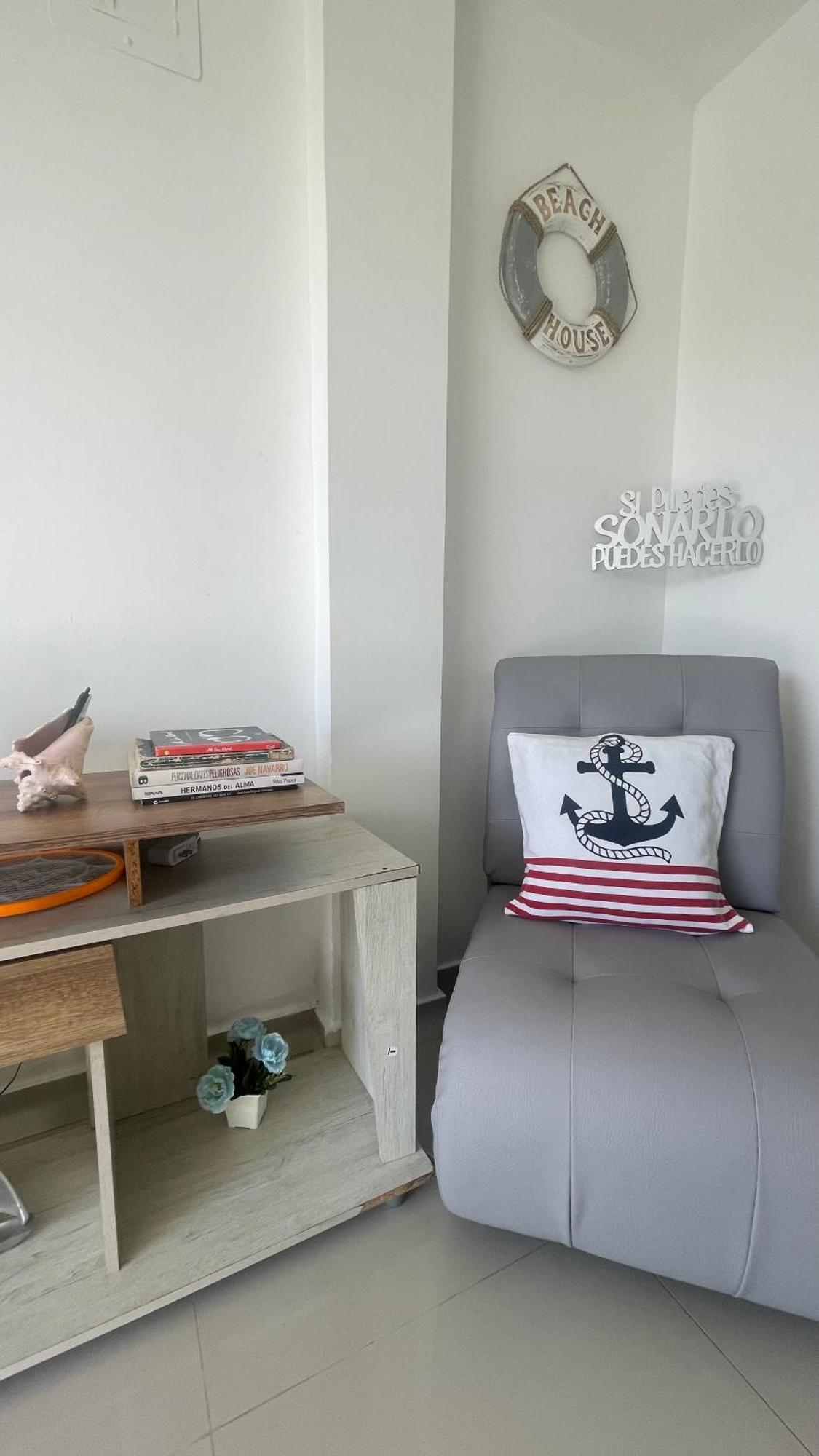 Sea Life Apartamentos En Via Principal Centro Y San Luis San Andrés Extérieur photo
