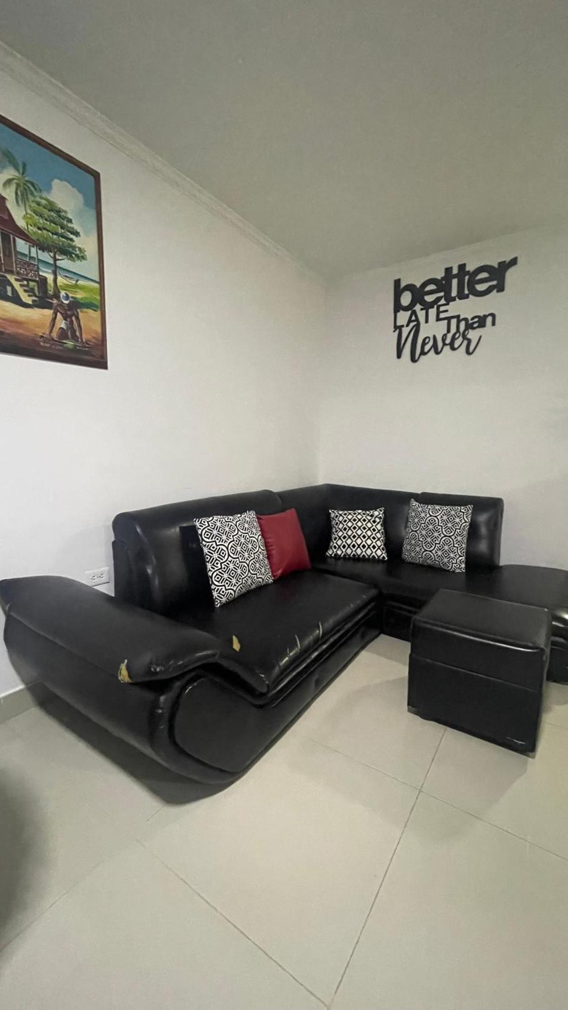 Sea Life Apartamentos En Via Principal Centro Y San Luis San Andrés Extérieur photo