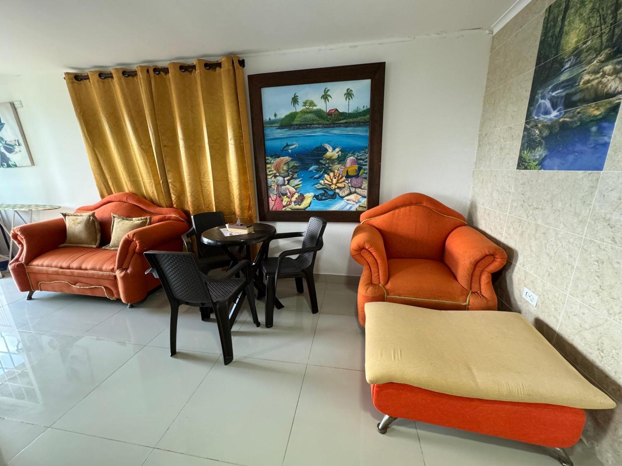 Sea Life Apartamentos En Via Principal Centro Y San Luis San Andrés Extérieur photo